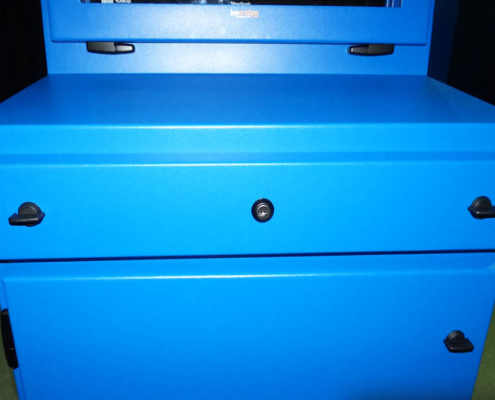 IceStation-NEMA-04-TITAN-IS602827-04-computer-pc-enclosure-front-ITSENCLOSURES