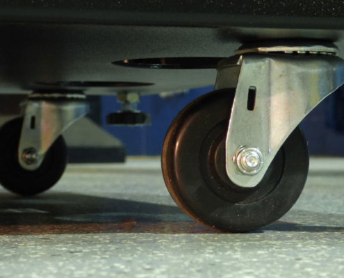 NS302437 NetStation Vented Rack Enclosure ITSENCLOSURES castors NetStation Vented Rack Enclosure Castors