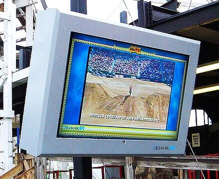 kennywood park pittsburgh pennsylvania lcd enclosure digital signage