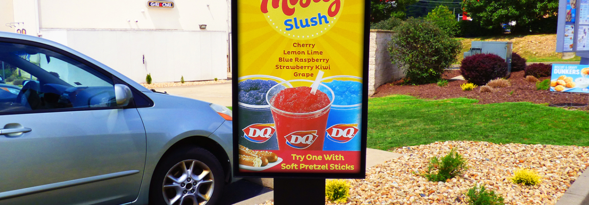 dairy queen 1x1 viewstation lcd digital signage itsenclosures high bright monitor