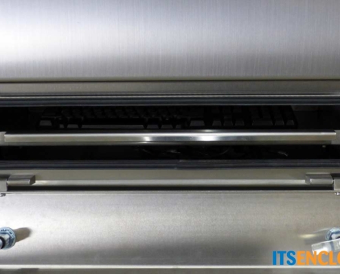 IO352813-4X-Monitor-Enclosure-Operator-Roke-Keyboard-Drawer-IceStation-ITSENCLOSURES